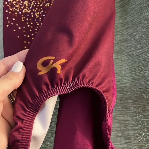 Like new XS gymnastics leotard - Picture 2 of 4